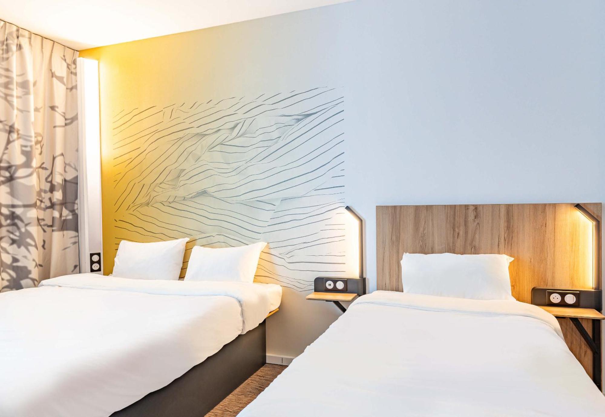 Hotel Poitiers Aeroport 3*