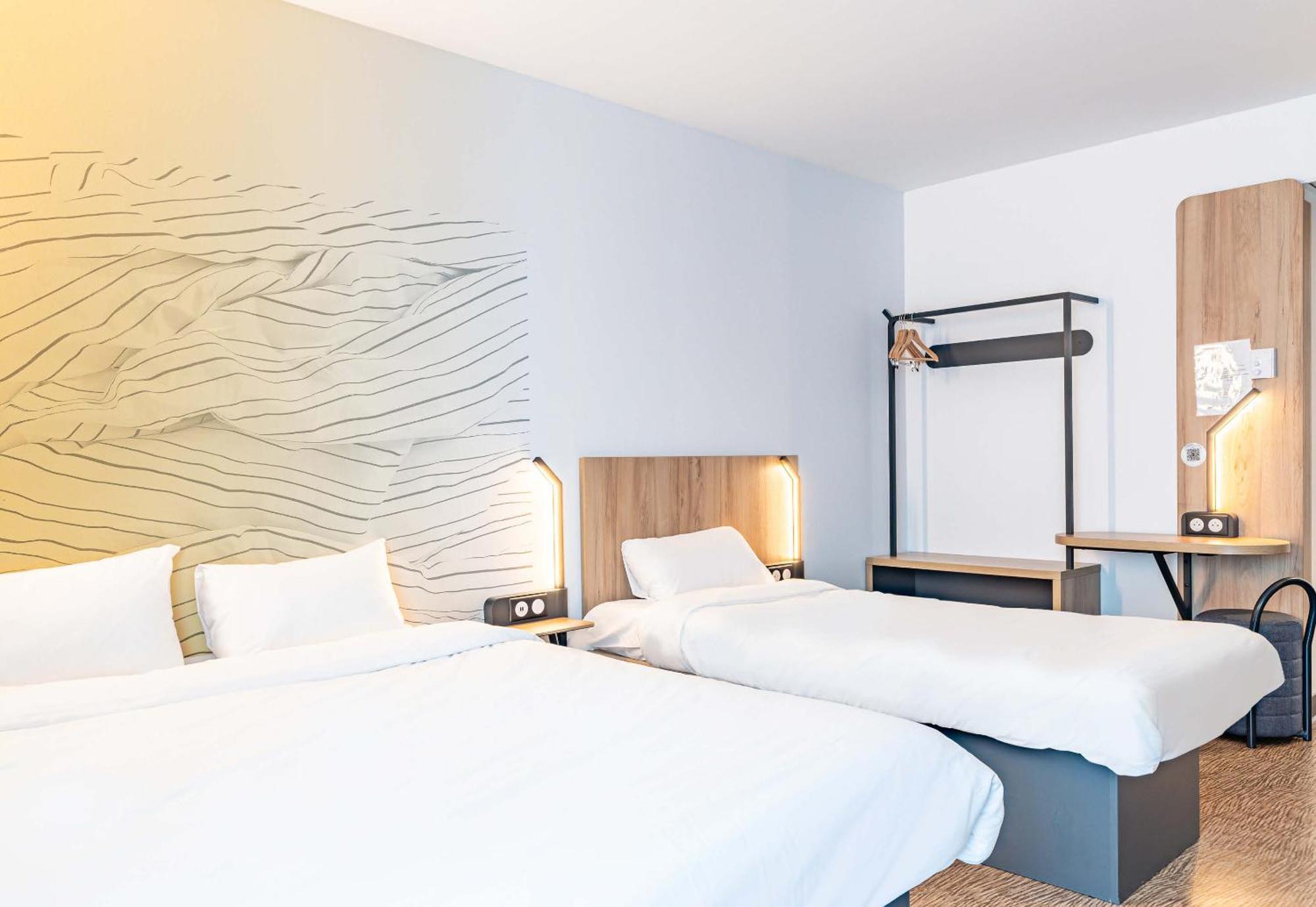 Hotel Poitiers Aeroport Biard